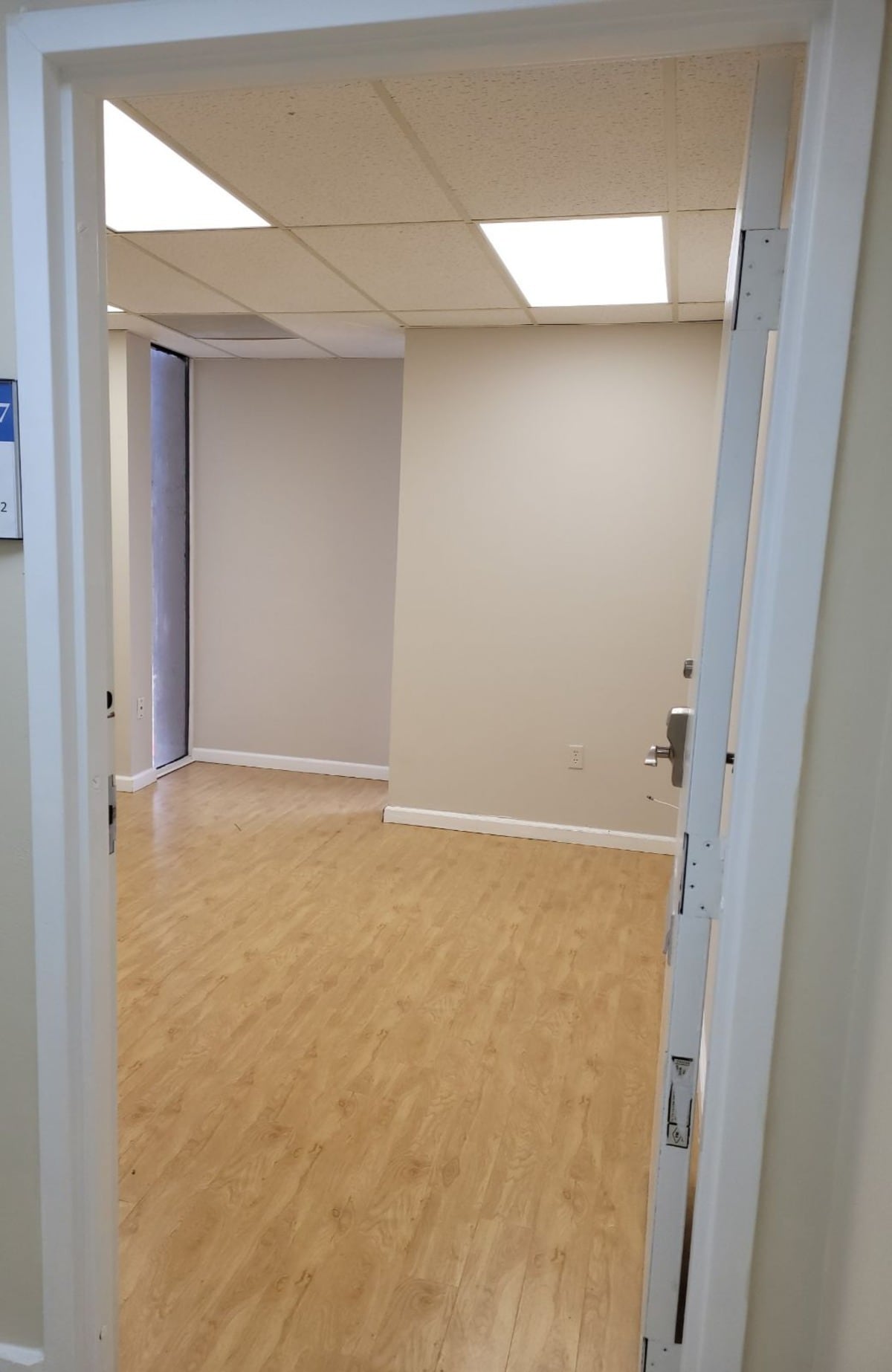 12955 Biscayne Blvd, North Miami, FL à louer Photo intérieure– Image 1 sur 5