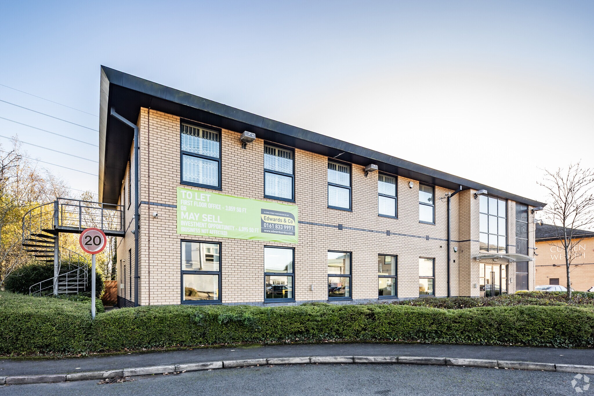 Riverview, Stockport à louer Photo de l’immeuble– Image 1 sur 3