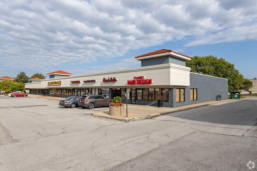5088-5120 S 108th St, Omaha, NE à louer - Photo de l’immeuble – Image 3 sur 8