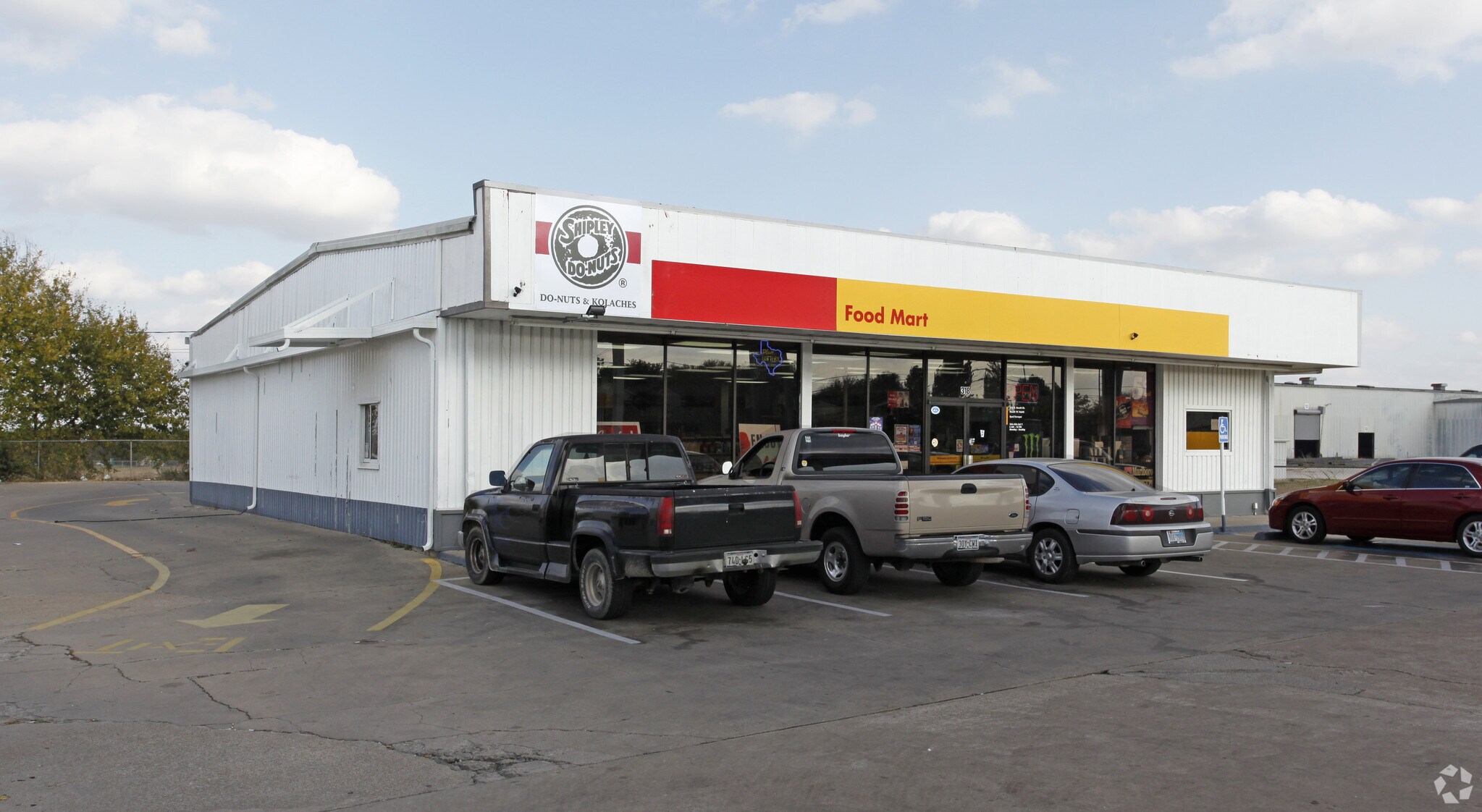 318 N Hewitt Dr, Hewitt, TX à louer Photo principale– Image 1 sur 3