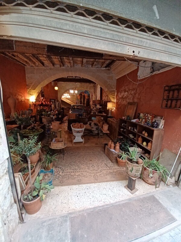 Bureau dans Sommières à vendre Photo intérieure– Image 1 sur 11
