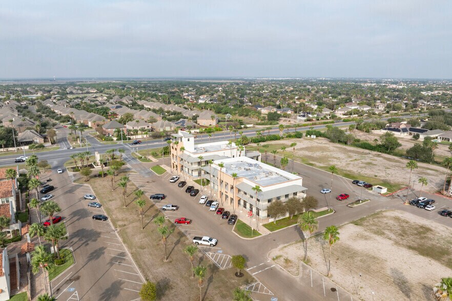 3605 Plantation Grove Blvd, Mission, TX à vendre - Aérien – Image 2 sur 5