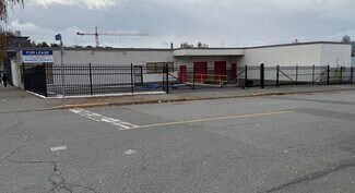 Plus de détails pour 2122 Douglas St, Victoria, BC - Bureau à louer