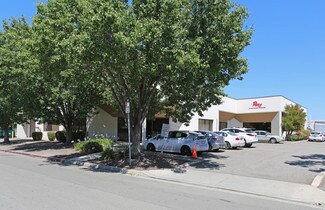 Plus de détails pour 7042 Commerce Cir, Pleasanton, CA - Local d'activités à louer