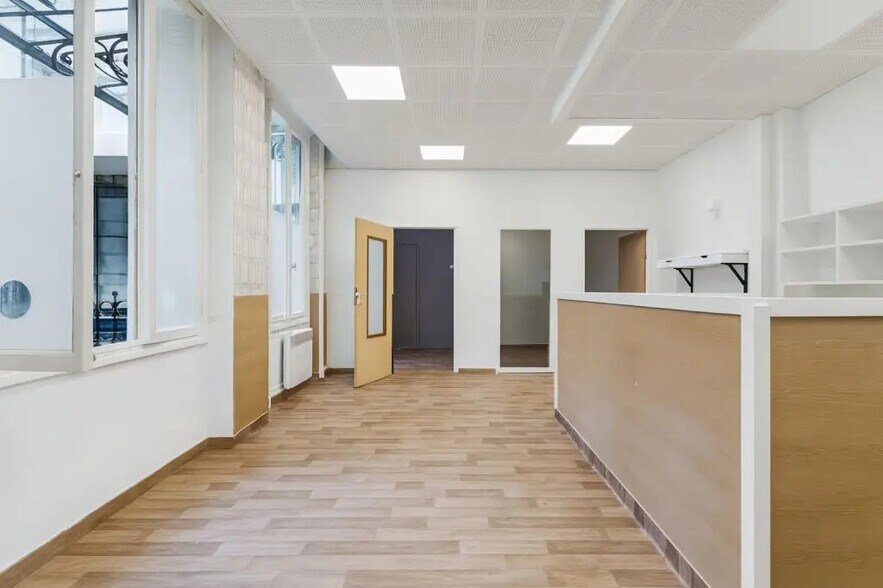 71 Avenue Victor Hugo, Paris à louer - Photo de l’immeuble – Image 2 sur 16