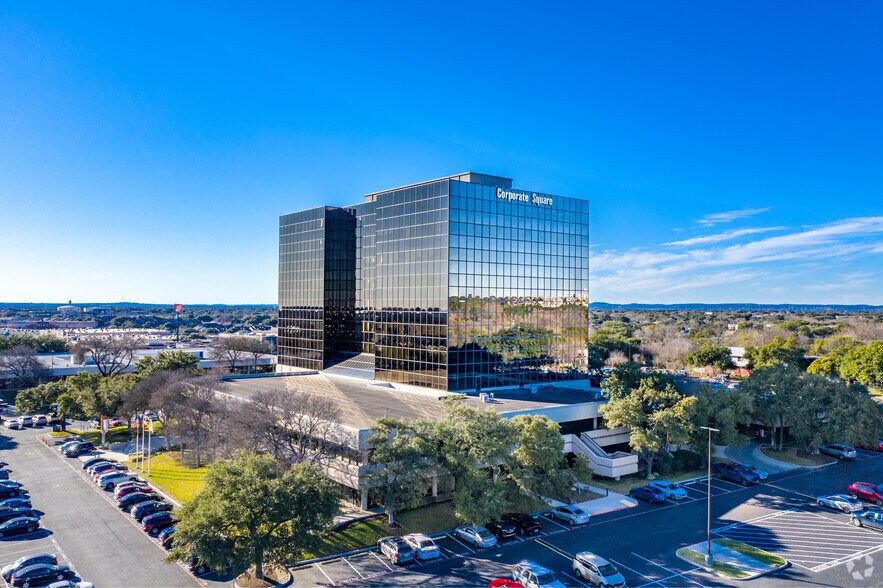 4801 NW Loop 410, San Antonio, TX à louer - Photo principale – Image 1 sur 12