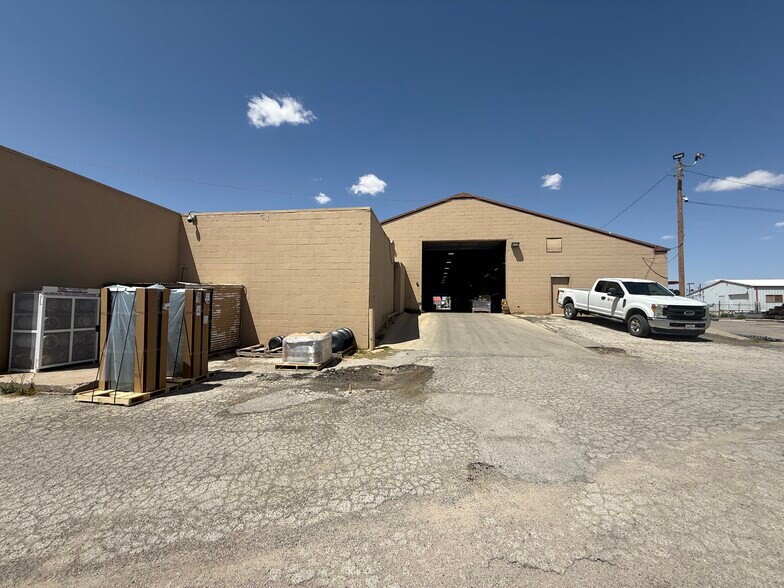 1510 E 2nd St, Odessa, TX à louer - Photo de l’immeuble – Image 2 sur 17
