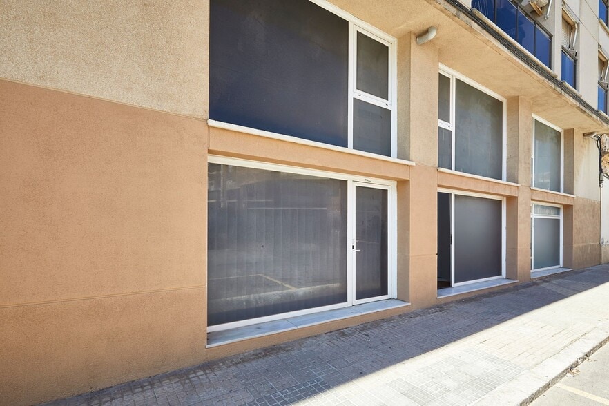 Immeuble residentiel dans Sant Pere de Ribes, Barcelona à vendre - Photo de l’immeuble – Image 1 sur 12