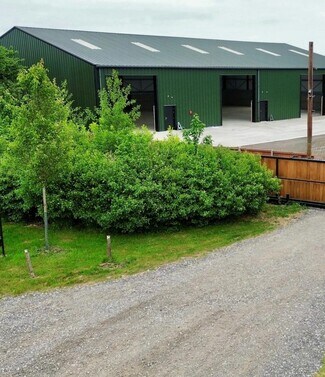 Plus de détails pour Unit A, Godington Buildings, Bicester - Industriel/Logistique à louer