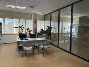 Bureau dans Alcobendas, Madrid à louer Photo intérieure– Image 2 sur 12