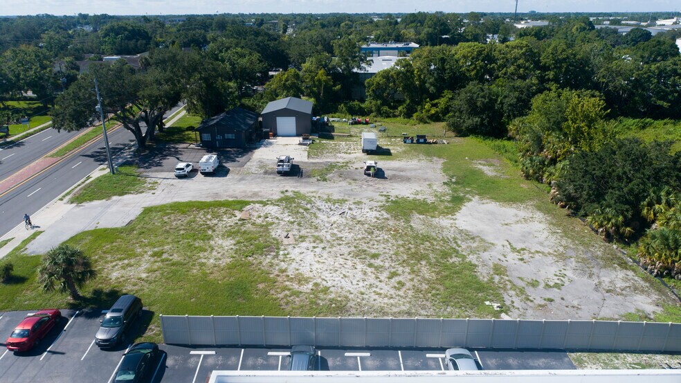 350 S Ronald Reagan Blvd portefeuille de 2 biens à vendre sur LoopNet.fr - Photo de l’immeuble – Image 2 sur 8