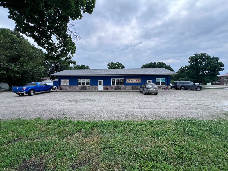 427 W 6th Ave, Garnett, KS à vendre - Photo de l’immeuble – Image 2 sur 9