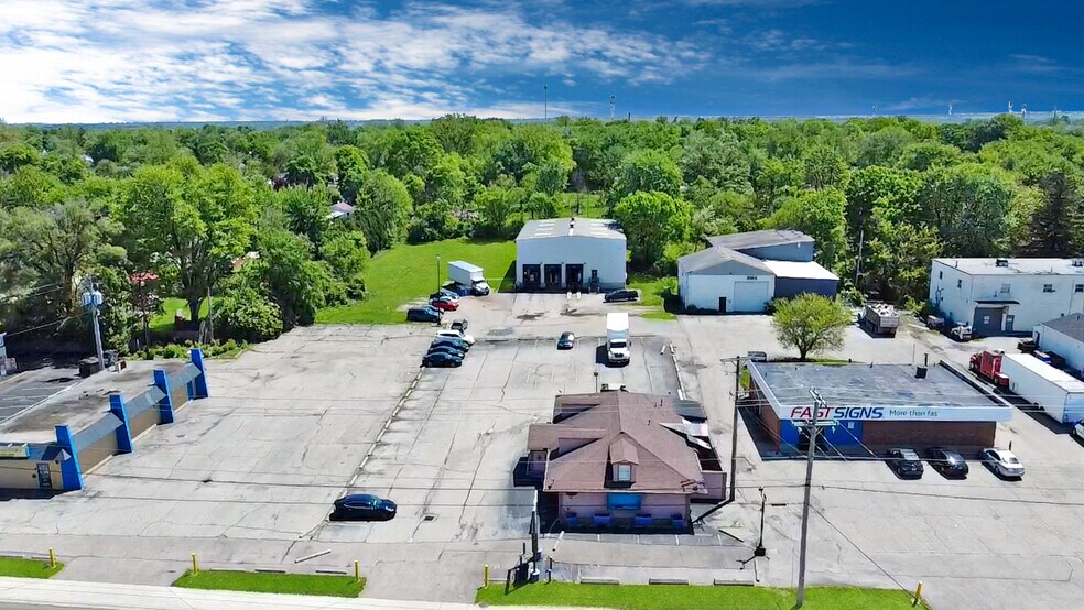 6028 N Dixie Dr, Dayton, OH à vendre - Photo de l’immeuble – Image 2 sur 23