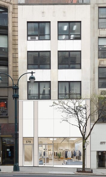 379 Fifth Ave, New York, NY à louer - Photo de l’immeuble – Image 1 sur 3
