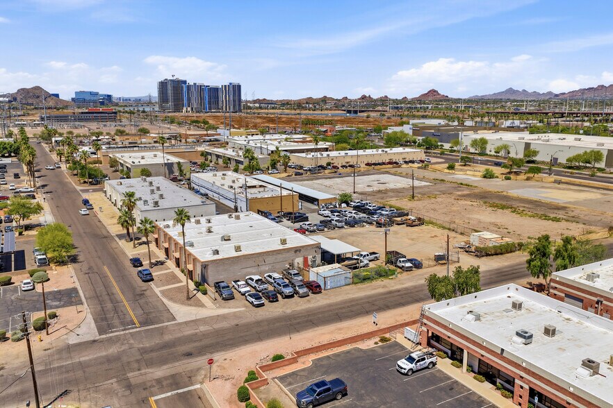 1874 E 3rd St, Tempe, AZ à louer - Photo de l’immeuble – Image 2 sur 5