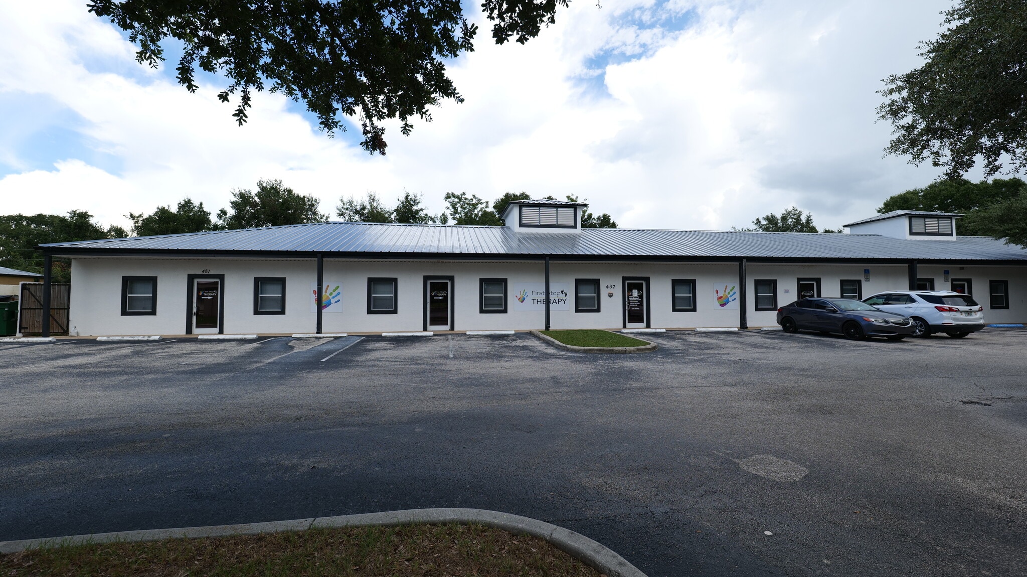 437-481 W Ardice Ave, Eustis, FL à louer Photo de l’immeuble– Image 1 sur 38