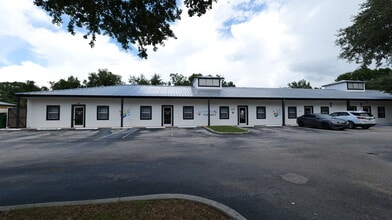 437-481 W Ardice Ave, Eustis, FL à louer Photo de l’immeuble– Image 1 sur 38