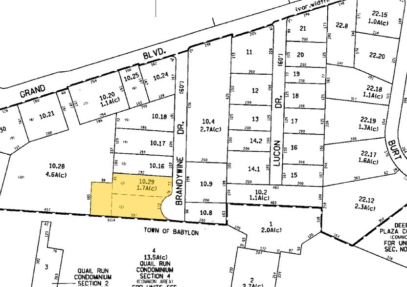 28 Brandywine Dr, Deer Park, NY à louer - Plan cadastral – Image 2 sur 5
