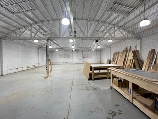 Plus de détails pour 3904 S Broadway, Los Angeles, CA - Industriel/Logistique à louer