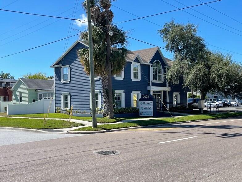 2002 Cleveland St, Tampa, FL à louer - Photo de l’immeuble – Image 2 sur 11