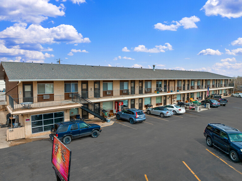 710 Meade St, Rapid City, SD à vendre - Photo de l’immeuble – Image 2 sur 12
