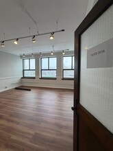 1467 N Elston Ave, Chicago, IL à louer Photo intérieure– Image 2 sur 3