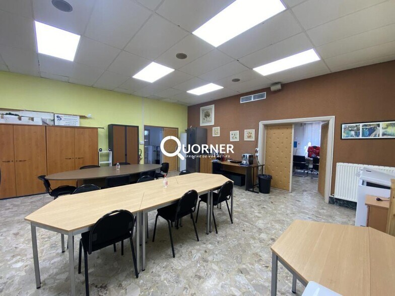Bureau dans Frejus à vendre - Photo intérieure – Image 2 sur 4