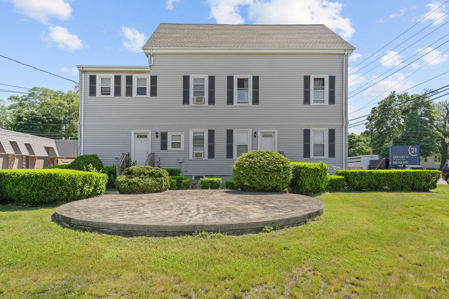442 Taunton Ave, Seekonk, MA à vendre - Photo de l’immeuble – Image 2 sur 50