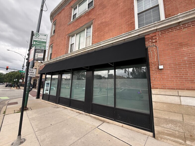 4401-4403 N Clark St, Chicago, IL à louer - Photo de l’immeuble – Image 2 sur 8