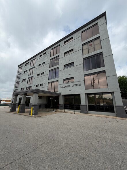 2651 E 21st St, Tulsa, OK à louer - Photo de l’immeuble – Image 1 sur 6