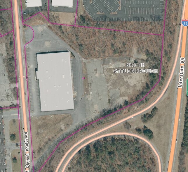 15 John L. Dietsch Boulevard, North Attleboro, MA à louer - Photo de l’immeuble – Image 2 sur 3