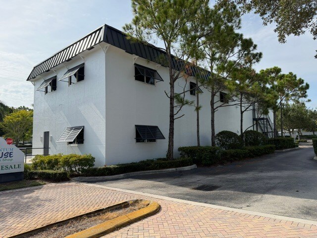 800 W Indiantown Rd, Jupiter, FL à vendre - Photo de l’immeuble – Image 2 sur 24