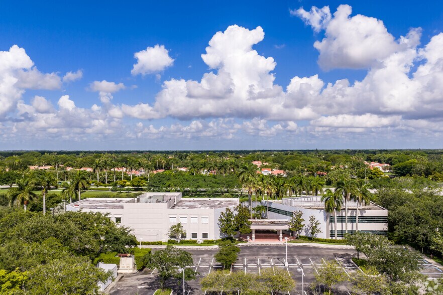 1455 N Park Dr, Weston, FL à vendre - Photo de l’immeuble – Image 3 sur 4