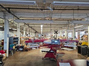 208 S Pulaski St, Baltimore, MD à louer Autre– Image 2 sur 42