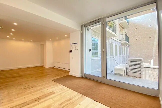 Plus de détails pour Rue Henri Martin, Boulogne-Billancourt - Bureau à louer