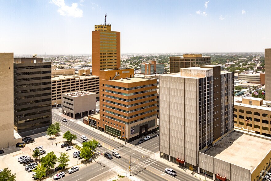 401 W Texas Ave, Midland, TX à vendre - Aérien – Image 2 sur 26