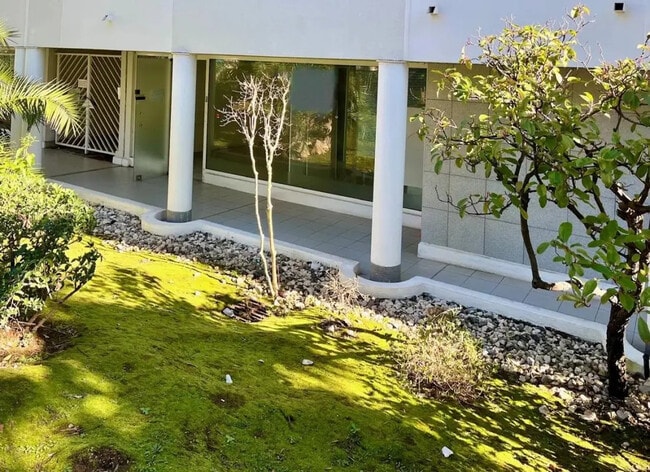 Plus de détails pour Bureau, Local commercial à louer