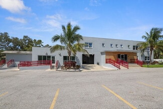 Plus de détails pour 10830 Navajo Dr, Saint Petersburg, FL - Local d’activités à vendre