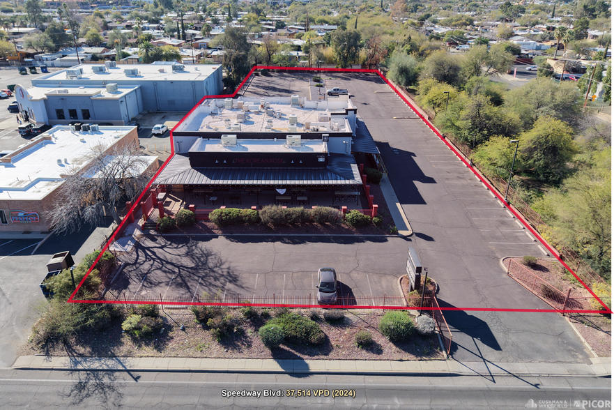 6118 E Speedway Blvd, Tucson, AZ à vendre - Photo principale – Image 1 sur 17