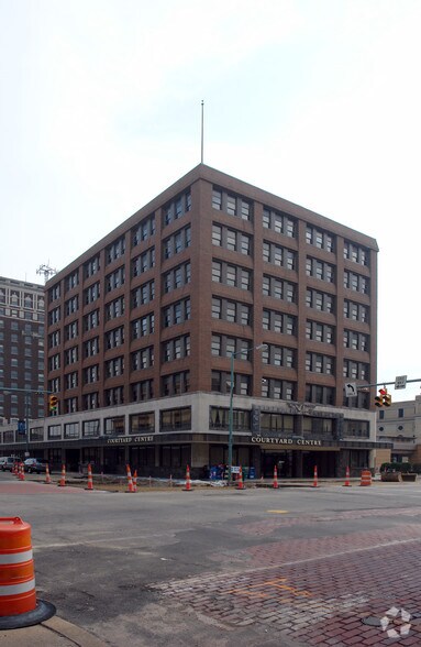 116 Cleveland Ave NW, Canton, OH à louer - Photo de l’immeuble – Image 2 sur 4