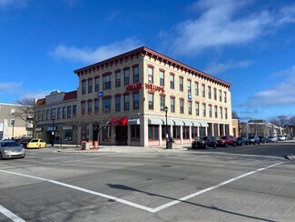 Plus de détails pour 701-703 N 8th St, Sheboygan, WI - Bureau à louer