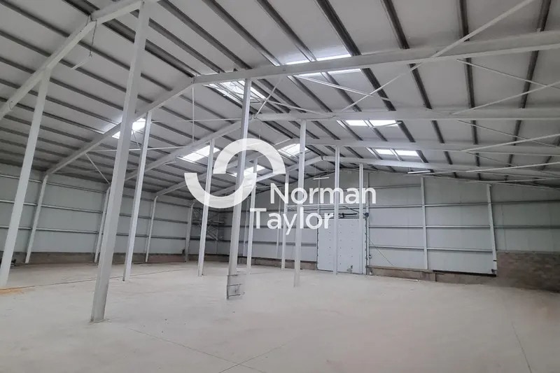 Local d'activités dans Perpignan à vendre Photo intérieure– Image 1 sur 8