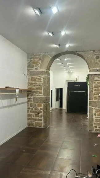 Plus de détails pour Local commercial à louer