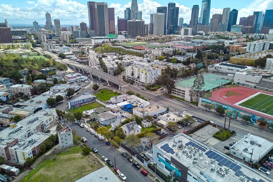 1501 Beverly Blvd, Los Angeles, CA à louer - Photo principale – Image 1 sur 13