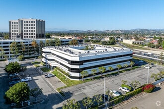 1403 N Tustin Ave, Santa Ana, CA - VUE AÉRIENNE  vue de carte