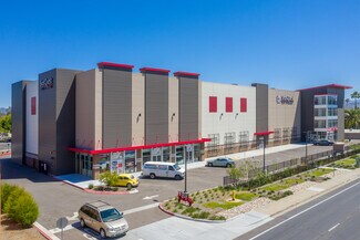 Plus de détails pour 220 W Mission Ave, Escondido, CA - Bureau/Local commercial à louer