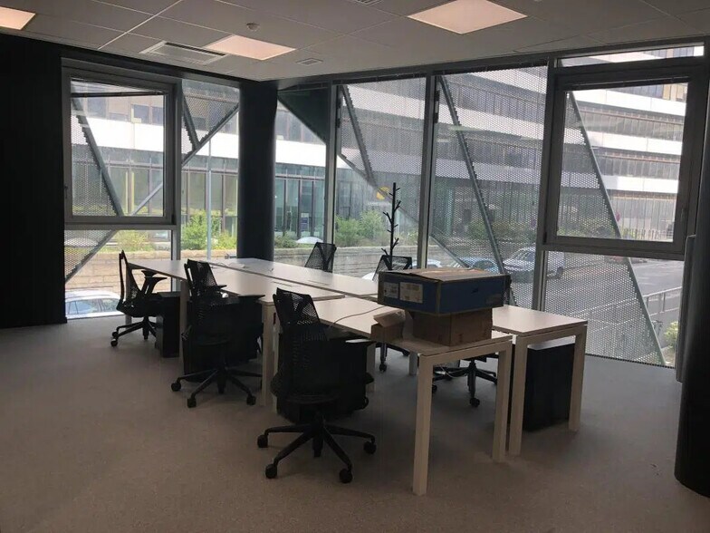 Bureau dans Rennes à louer - Photo de l’immeuble – Image 3 sur 10