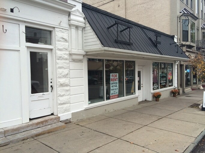 52 Oswego St, Baldwinsville, NY à louer - Photo de l’immeuble – Image 2 sur 4