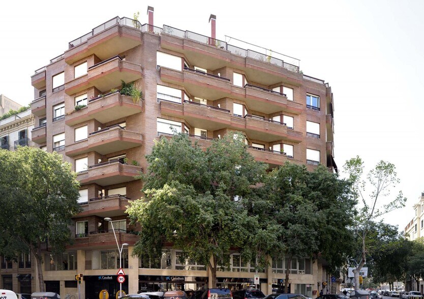 Carrer Del Bruc, 29, Barcelone, Barcelona à louer - Photo de l’immeuble – Image 3 sur 5