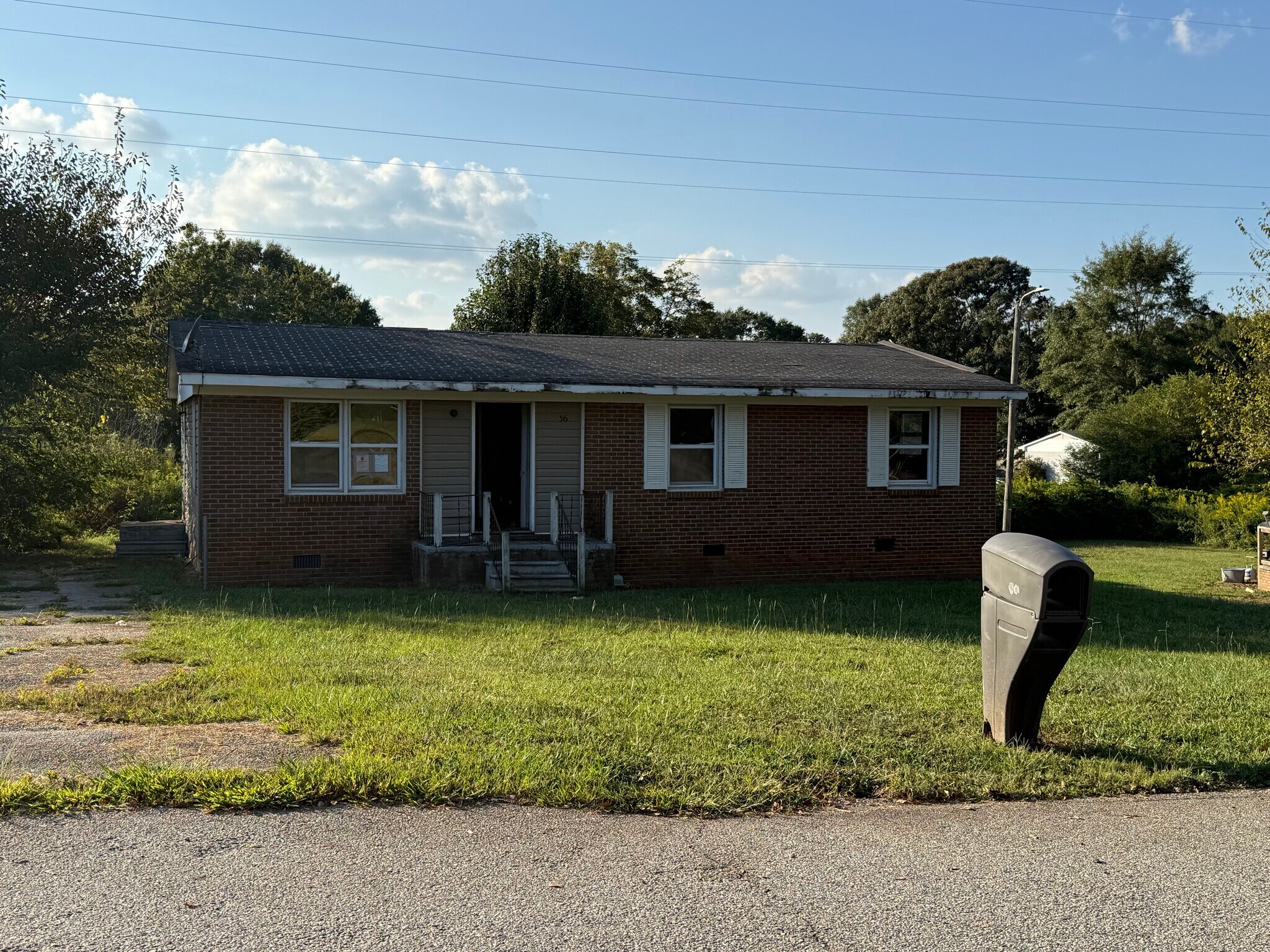 56 Thurgood Marshall Rd, Spartanburg, SC à vendre Photo principale– Image 1 sur 2
